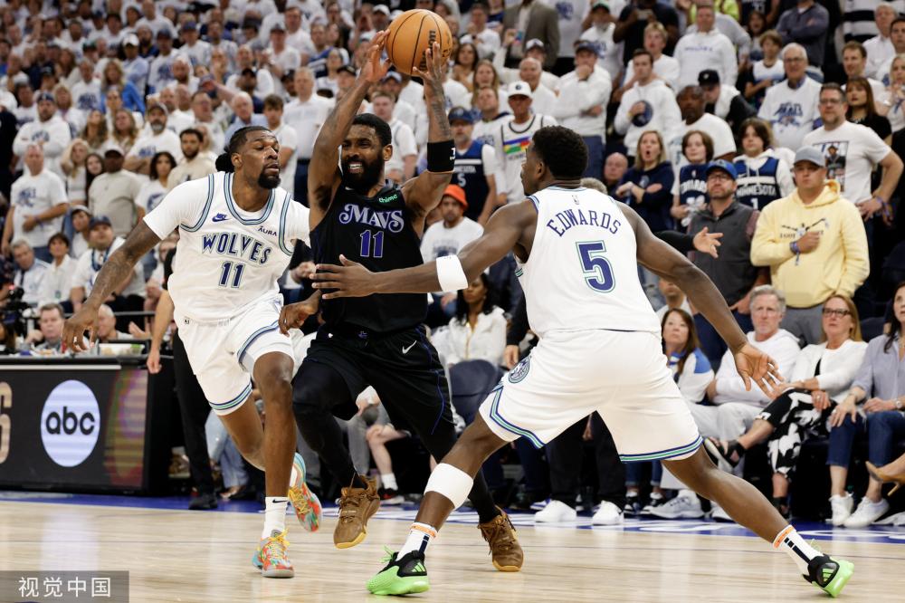 役的表现尤 役的表现尤